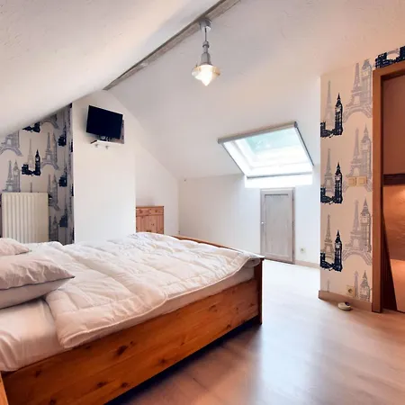 In Ardennes With Scenic Terrace Casa de Férias